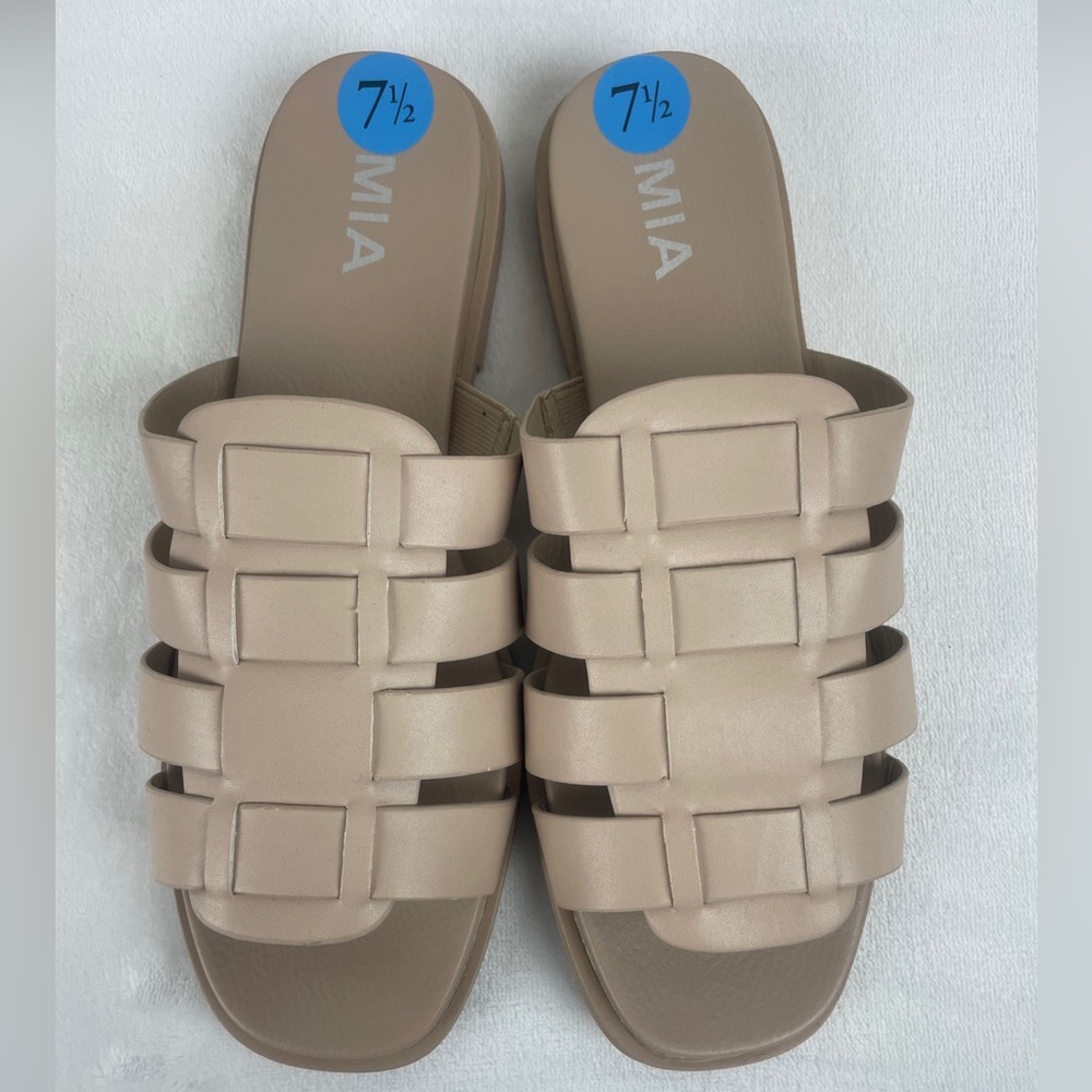 MIA Slide Neutral Sandals Slip-On NEW size 7.5 No Box